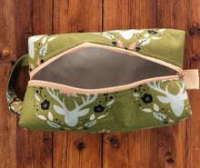 Load image into Gallery viewer, Deer Antlers Boho Box Style Bag | Medium Size