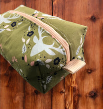 Load image into Gallery viewer, Deer Antlers Boho Box Style Bag | Medium Size