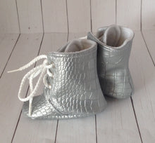 Load image into Gallery viewer, Silver Faux Leather Baby Boots | Alligator Texture | Newborn size up to 4T