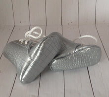 Load image into Gallery viewer, Silver Faux Leather Baby Boots | Alligator Texture | Newborn size up to 4T