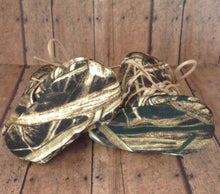 Load image into Gallery viewer, Camo Shadow Grass Blades Baby Boots