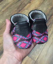 Load image into Gallery viewer, Southwest Aztec Baby Moccasins | Newborn size up to 24 M