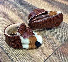 Load image into Gallery viewer, Fur Cow Print Baby Moccasins
