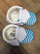 Load image into Gallery viewer, Turquoise and White Chevron Moccasins | Newborn size up to 24 M