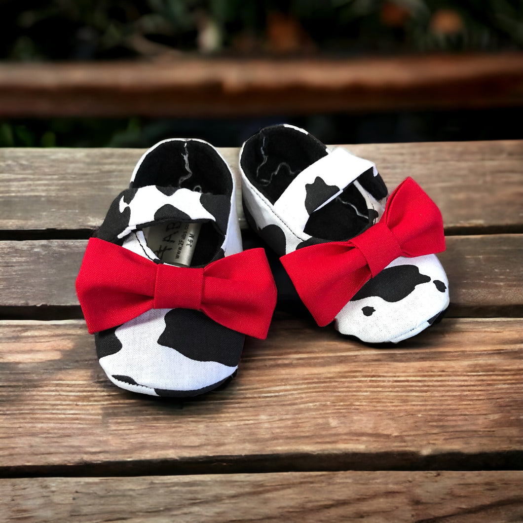 Cow Print Baby Girl Shoes with Bows | Newborn size up to 24 Months