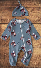 Load image into Gallery viewer, Bamboo Western Sleeper with Beanie | Blue Gray Rodeo