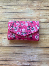 Load image into Gallery viewer, Minnie with Shimmer Pink | Tri-Fold Billfold