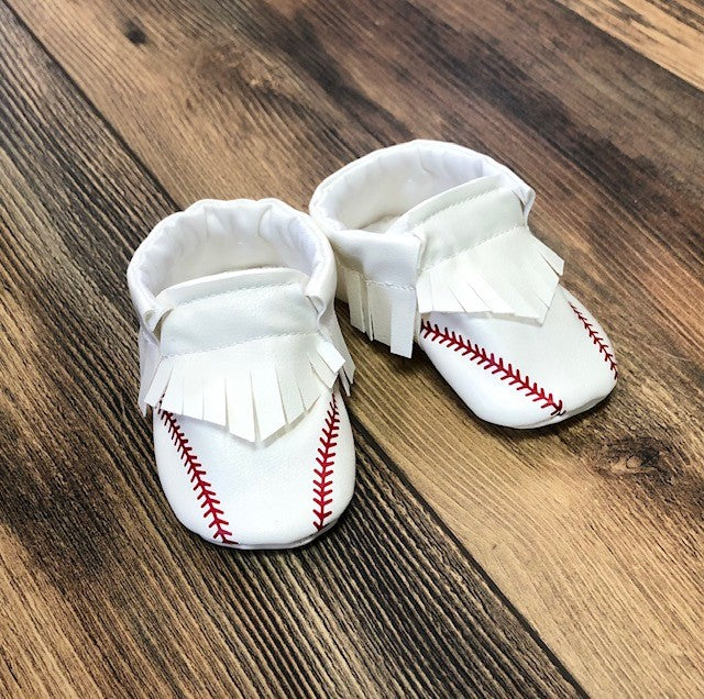 Baseball Faux Leather Moccasins | Newborn size up to 18 M