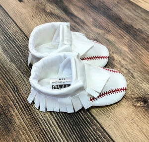 Baseball Faux Leather Moccasins | Newborn size up to 18 M