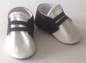 Black & White Baby Shoes with Elastic | Newborn size up to 18 Months