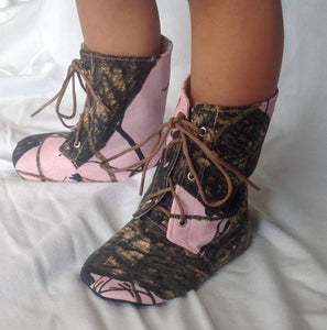 Pink Camo Baby Boots | Newborn size up to 4T