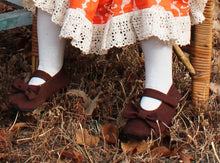 Load image into Gallery viewer, Brown Shoes with Bows