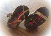 Load image into Gallery viewer, Red Baby Girl Shoes with Bows | Newborn size up to 24 Months
