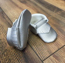 Load image into Gallery viewer, Silver Baby Moccasins | Newborn size up to 24 M