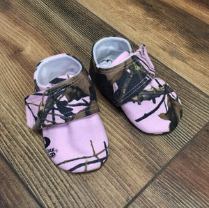 Pink Camo Baby Girl Shoes | Newborn size up to 4T