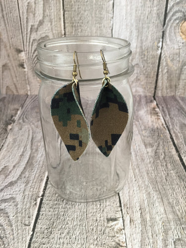 US Marine Corp Earrings | Marpat | 2
