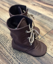 Load image into Gallery viewer, Brown Lace Up Boots