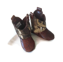 Load image into Gallery viewer, Max 4HD Camo Baby Cowboy Boots | Newborn Size up to 24 Months