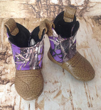 Load image into Gallery viewer, Purple True Timber Camo Baby Cowboy Boots | Newborn Size up to 24 Months